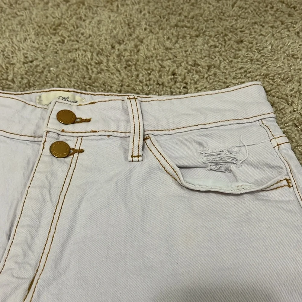Universal Thread Shorts - Picture 2 of 8